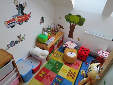 Holiday Home Prague Pruhonice