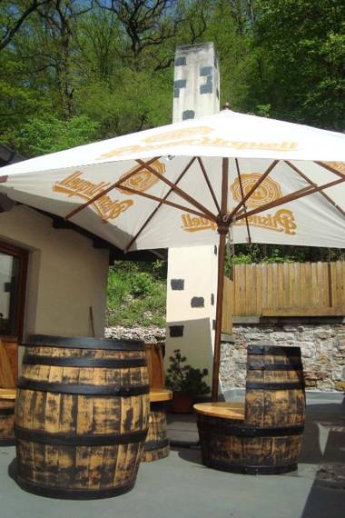 Restaurant a penzion Pod Draci skalou