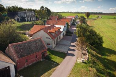 VÁŠ SKLEP - vinný sklep a penzion