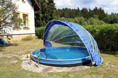 Chalupa kde bejval krám ★ sauna ★ kulečník ★ pinec