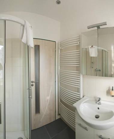 HOTEL A RESTAURACE U STAVAŘE