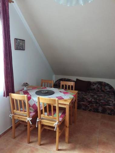 Slunečnice - Ubytování v soukromí na Třeboňsku