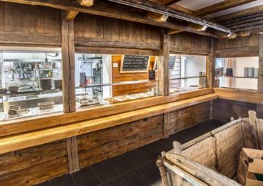 Pivnice ve Dvorci - Jítravský Dvorec