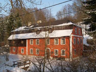 Beautiful group accommodation for summer or winter in the middle of the Krkonose nature reserve.