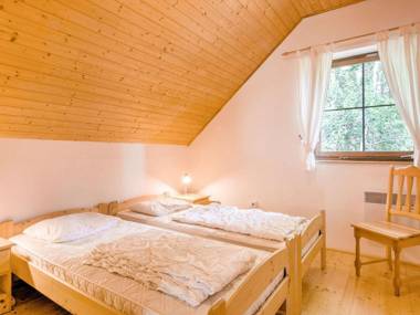 Holiday home with a convenient location in the Giant Mountains for summer & winter!