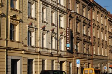 Duskova Apartments