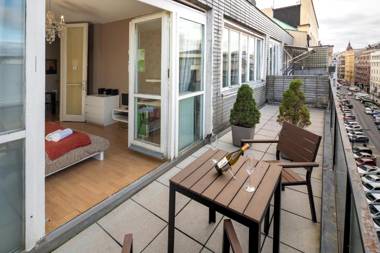 New Town - Apple Apartments