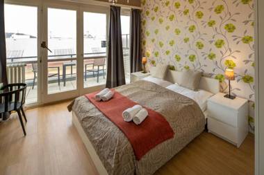 New Town - Apple Apartments