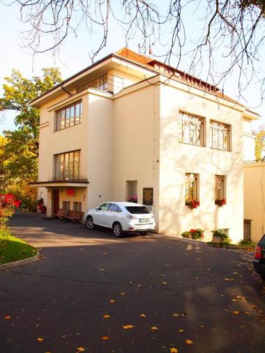 Pension Jana - Domov Mládeže