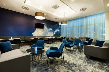 Courtyard by Marriott Prague Airport