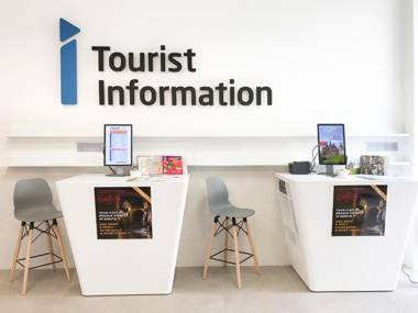 Royal Court Legerova