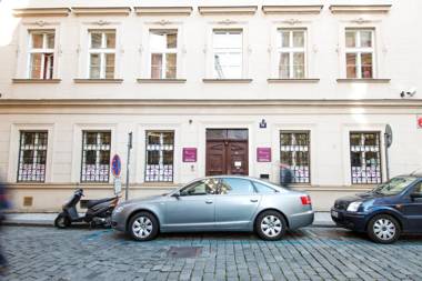 Safestay Prague Charles Bridge