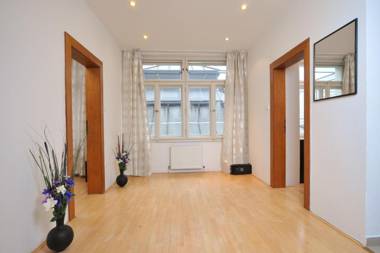 Selinor Old Town Apartments