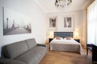 Little King U Malvaze