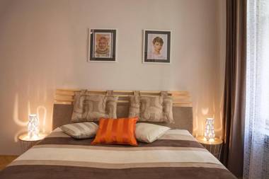 Modern Apartment Zlatnicka 8