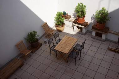 Apartments At The Blue Duckling