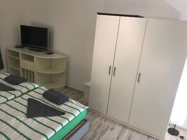 Big Homebase with Billardtable