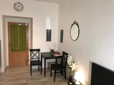 Big Homebase with Billardtable