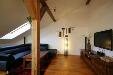 Grand Luxury Apartment Attic Klimentska