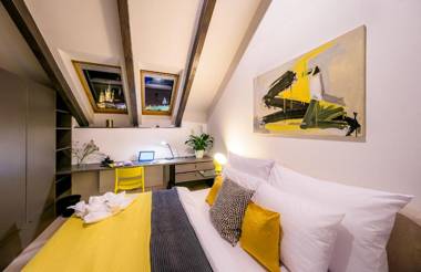 President APT by Prague Castle VIEWS