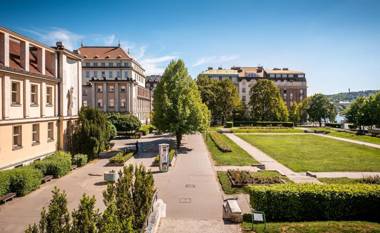 UNIQUE PENTHOUSE & TERRACE 6BR+3.5BATH VIEWS!