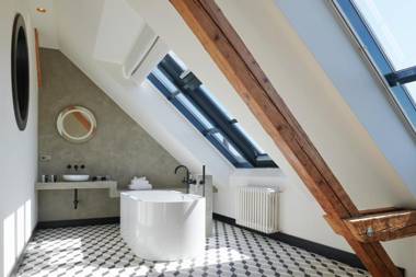 Hotel Republika & Suites