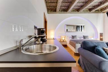 Charles Bridge Royal Apartment - Castle District