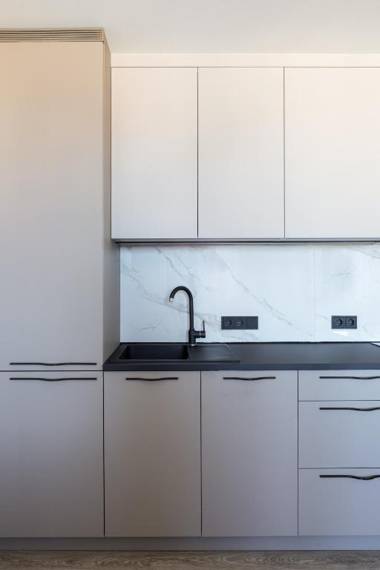 Minimalist Studio in Vinohrady by Prague Days