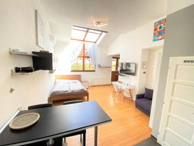 Black Eagle Apartments