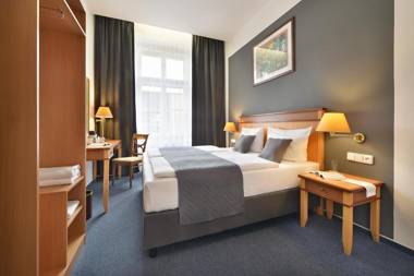 Prague Season Hotel
