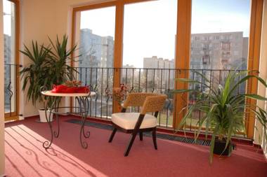 Hotel & restaurant SIGNAL