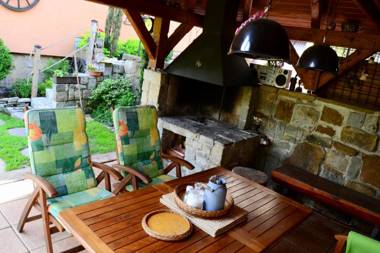 Apartments Ve Dvoře