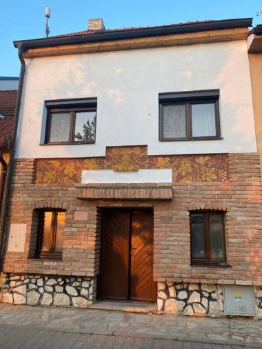 Vinný sklípek u Dědy