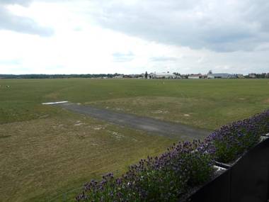 MG Restaurace/Luxury Apartments