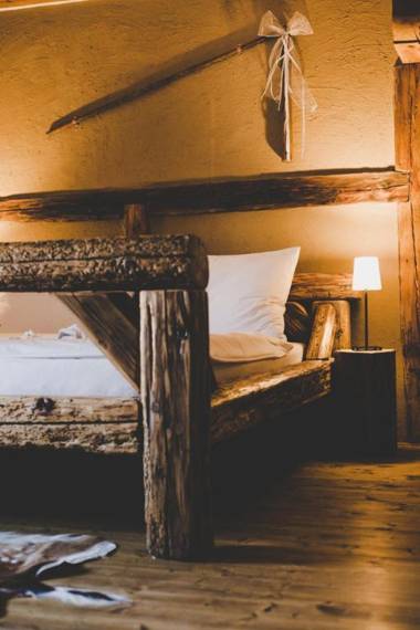 Krčma Hotel U Císařské Cesty