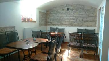 Apartmány V Podzámčí