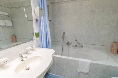 Ensana Hotel Pacifik