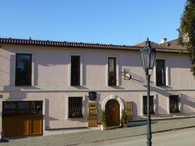 Penzion V Podzámčí Litomyšl