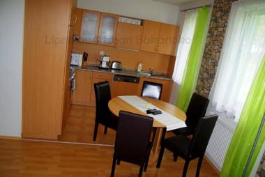 Bakarloko Lipno Apartments