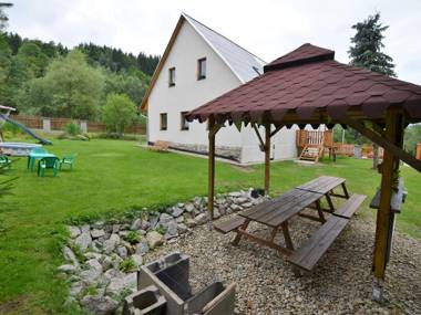 Comfortable holiday home with sauna and billiards ski slope 2 km