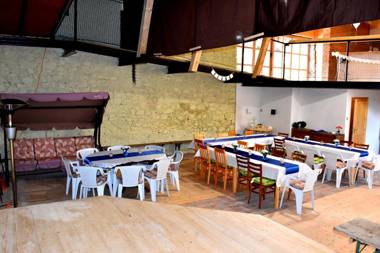 Restaurace a penzion U Lva