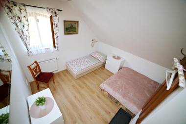 Restaurace a pension Chalupa