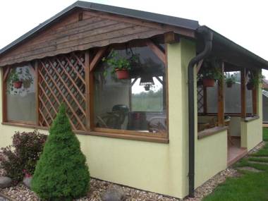 Chatky v Českém ráji