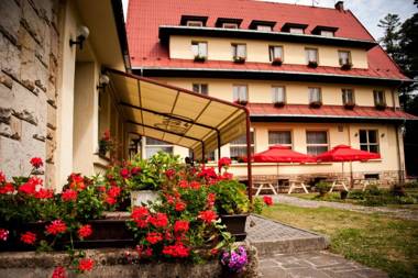 Parkhotel Skalní město