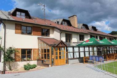 Hotel STARÝ MLÝN