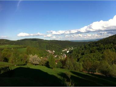 Peaceful Holiday Home  in Jáchymov with Private Garden