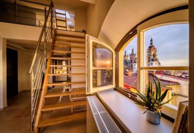 Rooftop Triplex Apartment in Centre