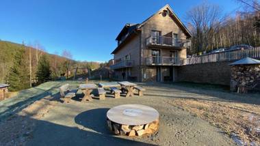 Vetrnik Depandance Hotelu Jirinka