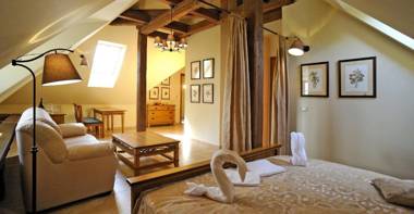 Hotel Kristin Hrádek