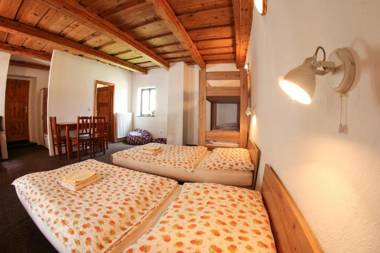 Apartmány Na Rynku Chvalsiny 18